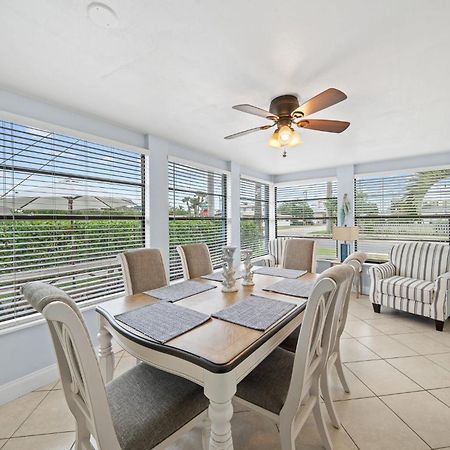 Downtown Cottage - Walk To The Beach & Restaurants Cocoa Beach Exterior foto